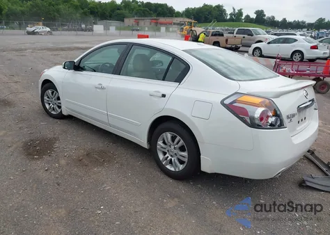 2011 Nissan Altima 2.5 S z USA, uszkodzony, nr VIN 1N4AL2AP6BC118127
